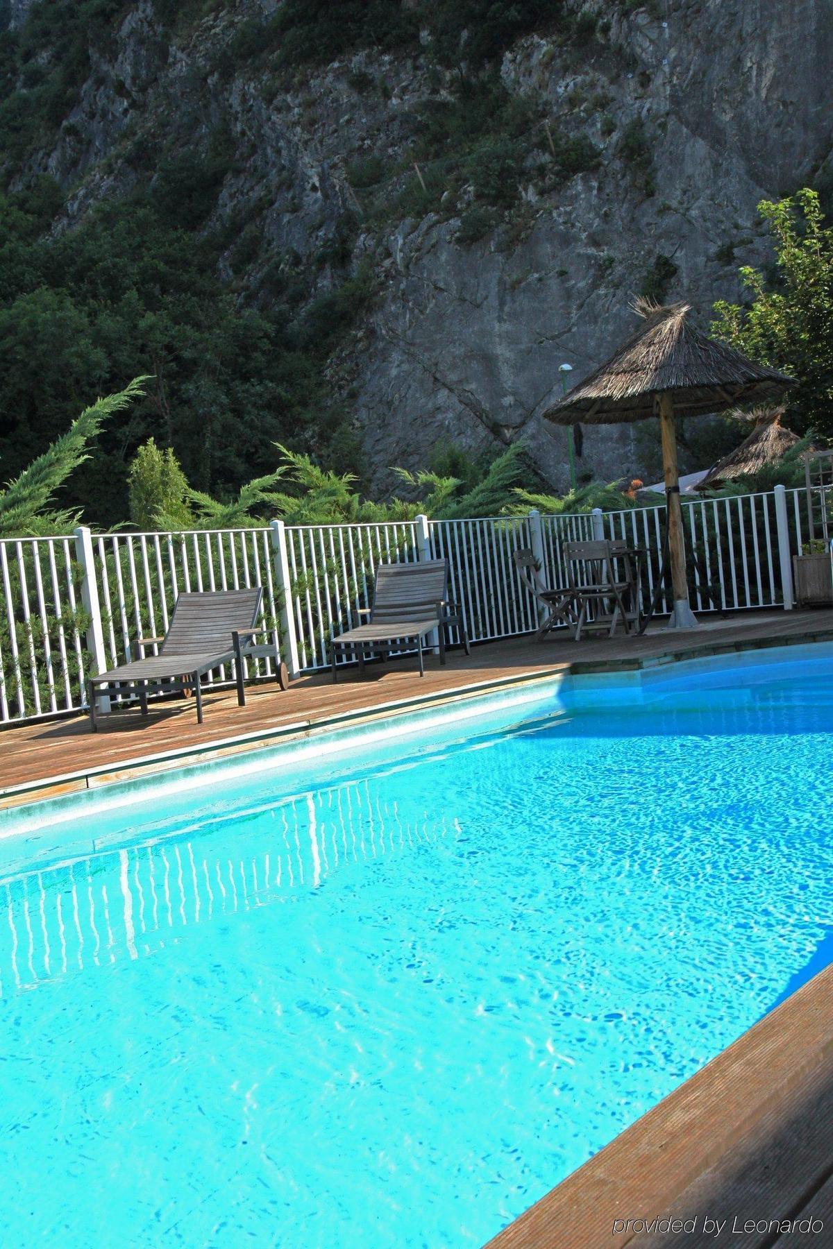 Comfort Hotel Grenoble Saint Egreve מראה חיצוני תמונה