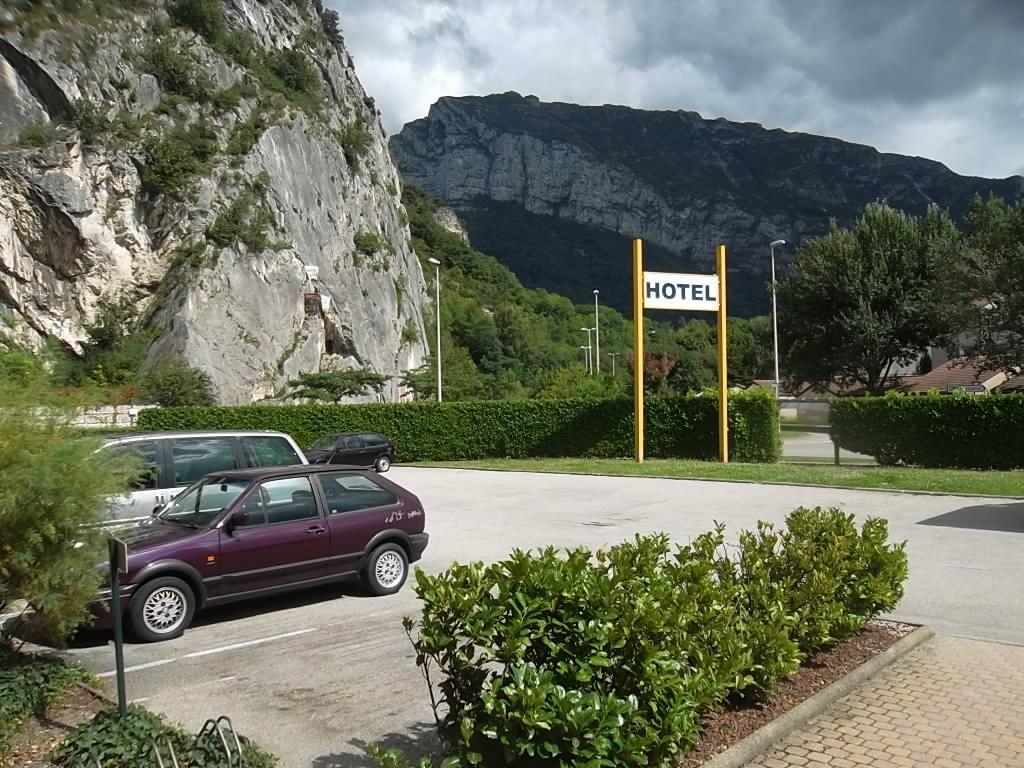 Comfort Hotel Grenoble Saint Egreve מראה חיצוני תמונה